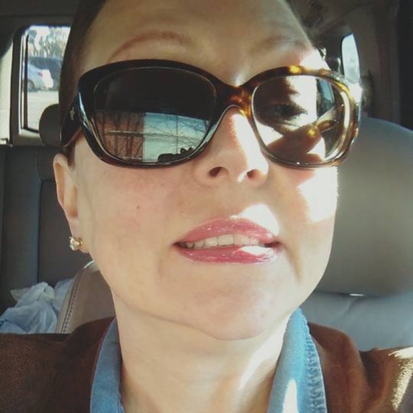 Hi There! - Picture 2 of 2